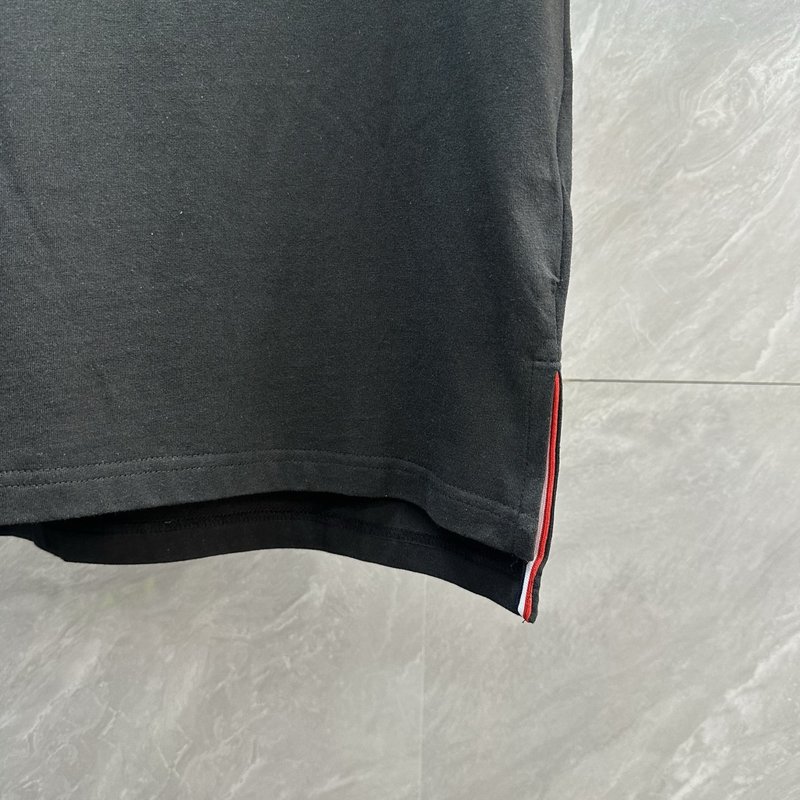 톰 브라운 테니스 라켓 강아지 자수 반팔 티 001-229226