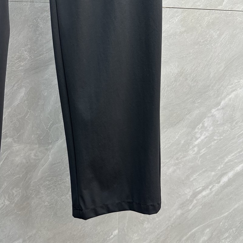 ThomBrowne 포켓 컬러 포인트 팬츠 001-229534