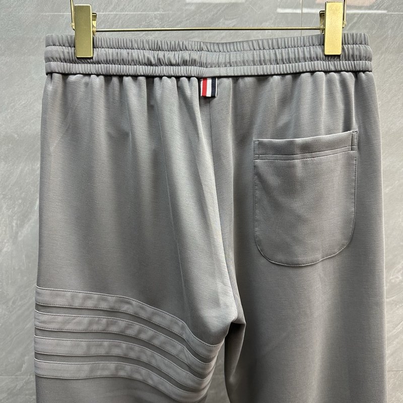 Thom Browne 남성 여름 소재 직통 바지 001-229547