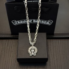 크롬하츠 빈티지 말발굽 검 펜던트 목걸이 001-229663