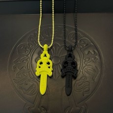 크롬하츠 검 모양 레진 목걸이 유니섹스 001-229667
