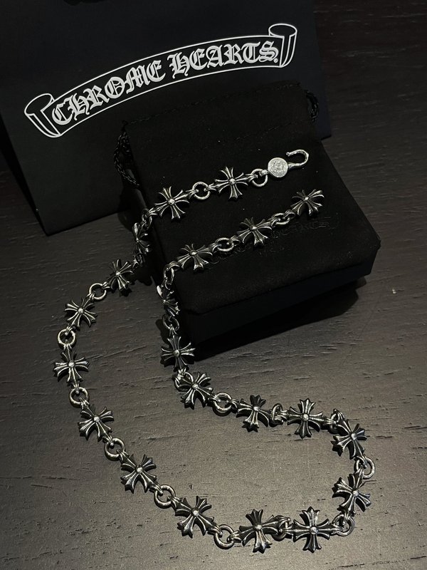 크롬하츠 십자가 꽃 목걸이 001-229684