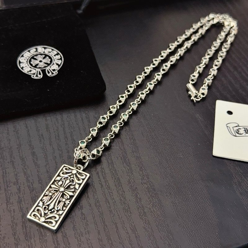 크롬하츠 빈티지 그린 다이아몬드 십자가 목걸이 001-229735