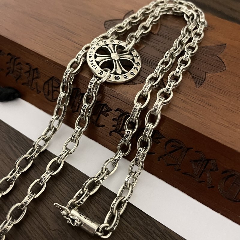 크롬하츠 빈티지 십자가 펜던트 목걸이 001-229758