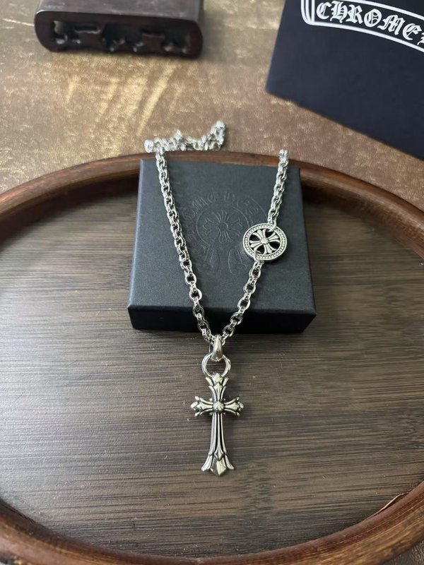 크롬하츠 유니섹스 십자가 펜던트 목걸이 001-229804