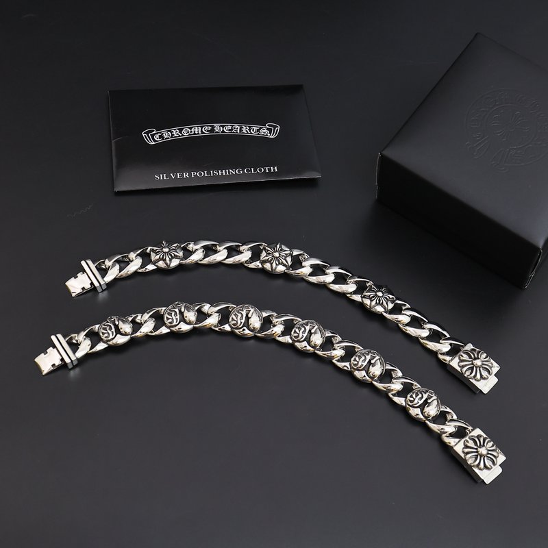 크롬하츠 빈티지 크로스 목걸이 001-229847