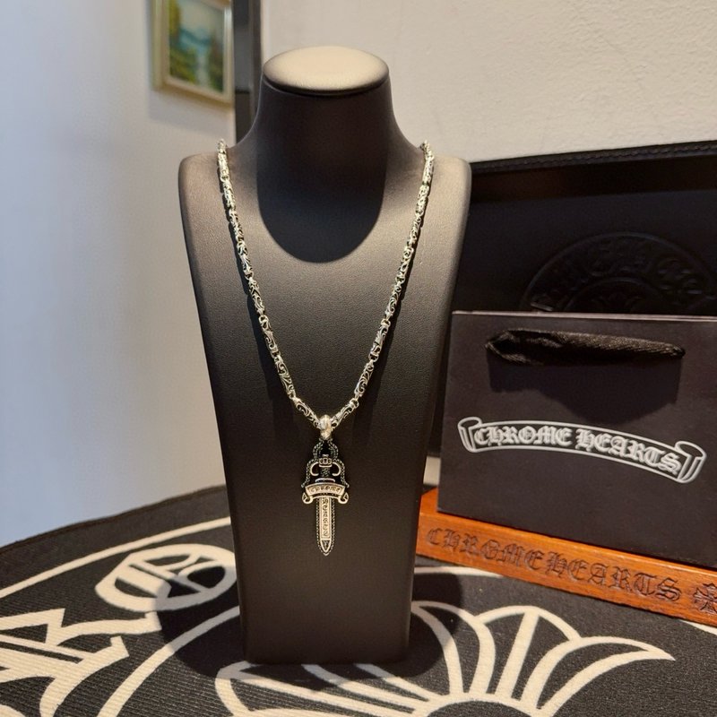 크롬하츠 빈티지 덩굴 블루 다이아몬드 펜던트 목걸이 001-229878
