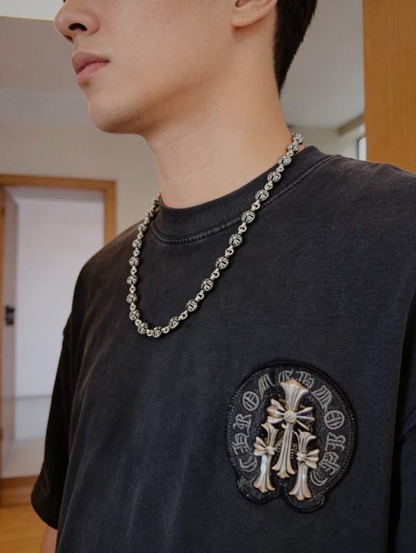 크롬하츠 빈티지 십자 꽃볼 목걸이 001-229930