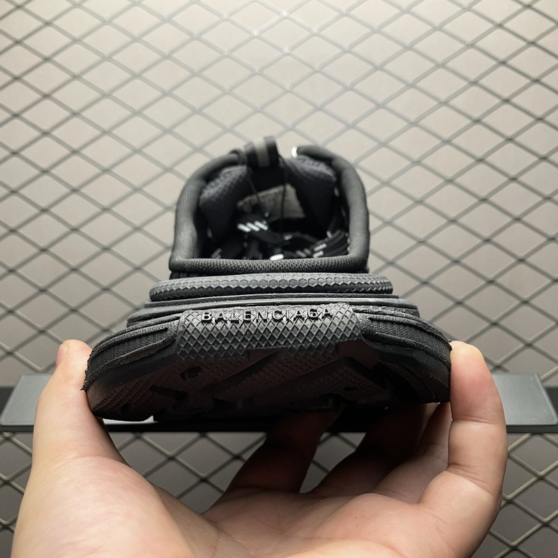발렌시아가 3XL 뮬 빈티지 스니커즈 001-230487