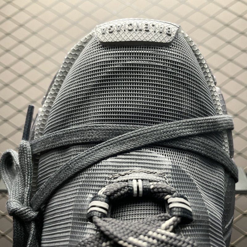 발렌시아가 3XL NET VG 레트로 슈즈 001-230512