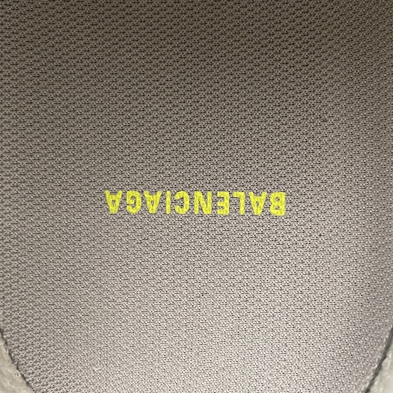 발렌시아가 3XL 립스톱 스니커즈 001-230583