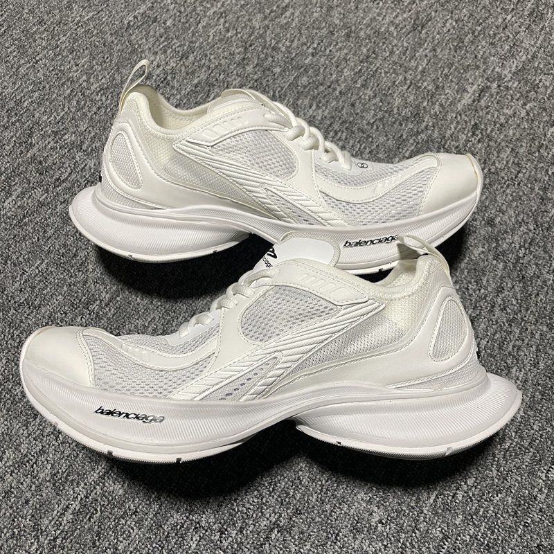 발렌시아가 서킷 통기성 메쉬 캐주얼 슈즈 001-230591