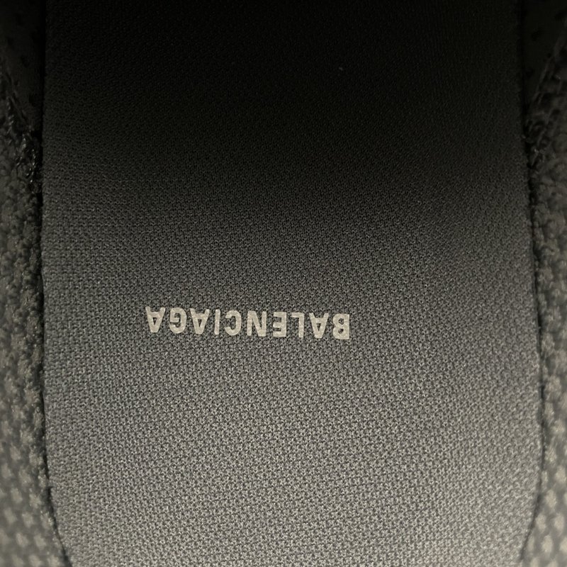 발렌시아가 3XL 레트로 운동화 001-230618