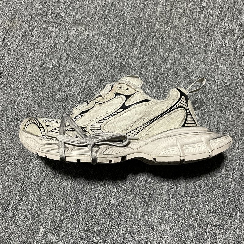 발렌시아가 3XL 운동화 001-230636