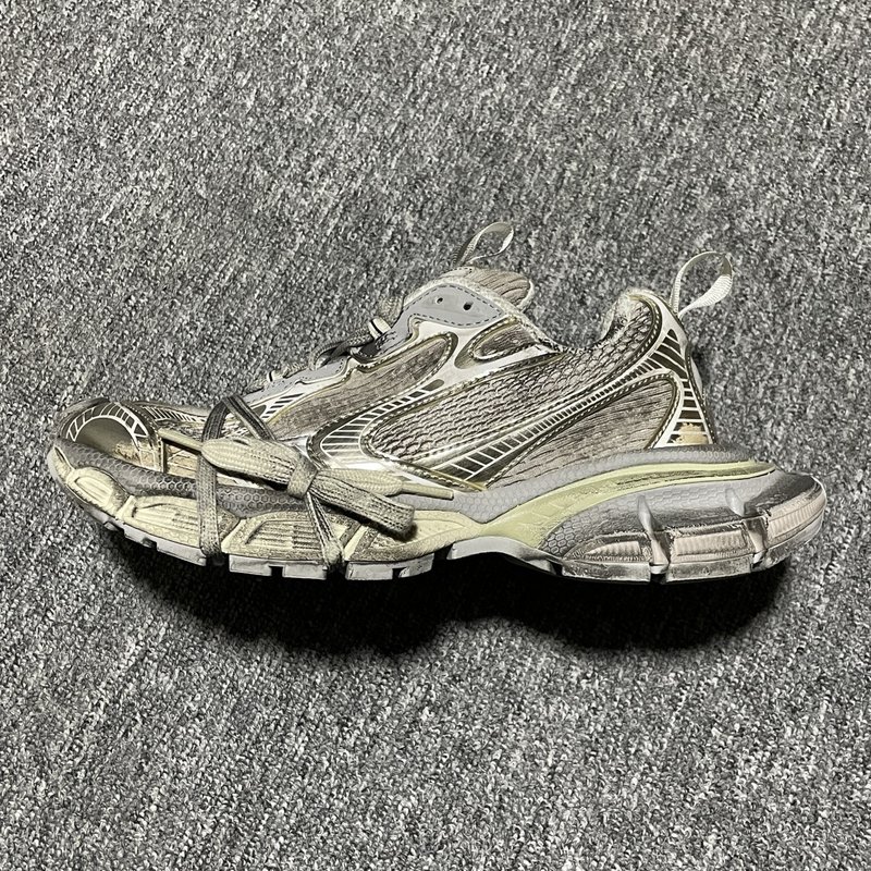 발렌시아가 3XL 운동화 001-230636