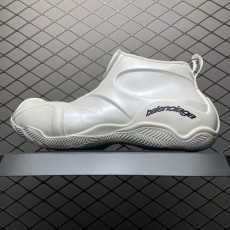 발렌시아가 Basketball 빈티지 스니커즈 001-230654