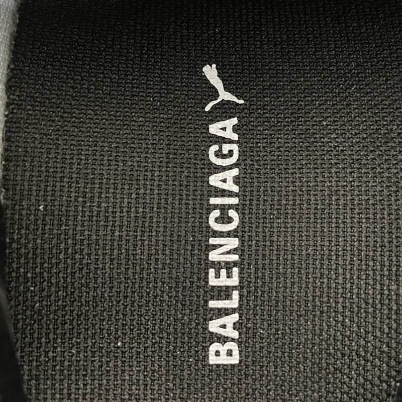 발렌시아가 푸마 협업 스피드캣 로우탑 슈즈 001-230669