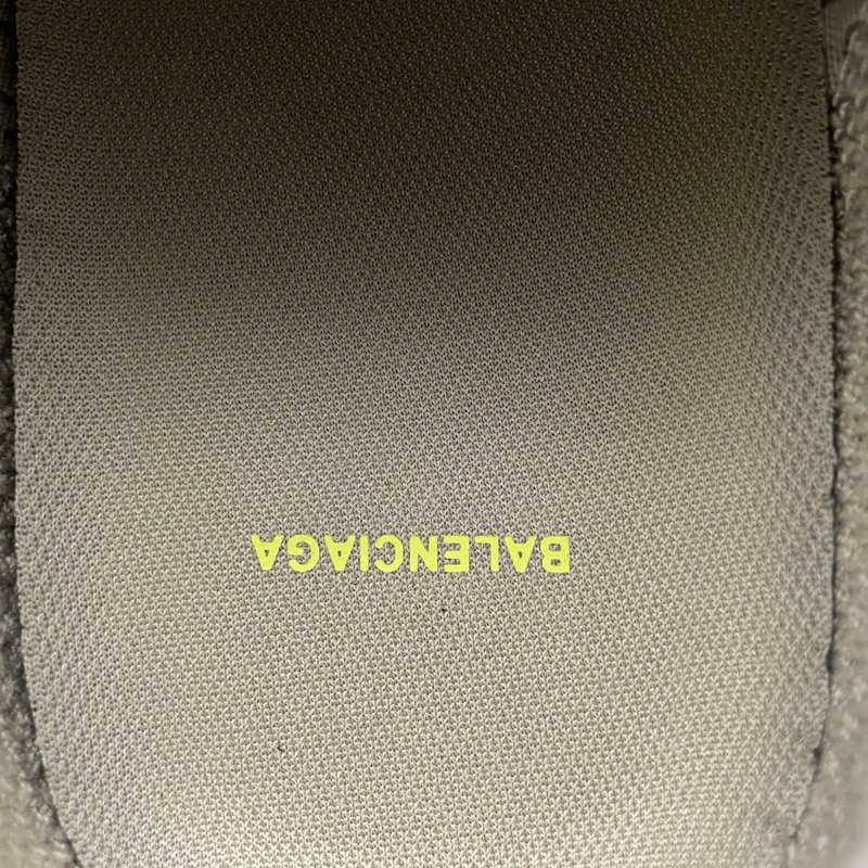 발렌시아가 3XL 빈티지 스니커즈 001-230673