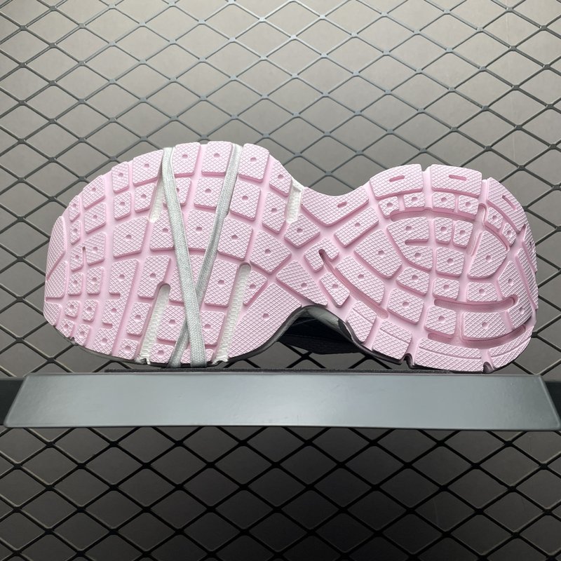 발렌시아가 3XL GEL 빈티지 러닝화 001-230679