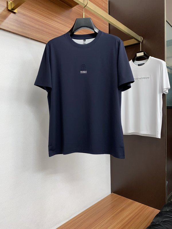 브루넬로 쿠치넬리 남성 라운드넥 반팔 티셔츠 001-230840