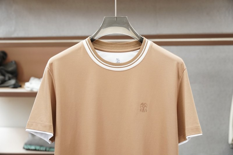 브루넬로 쿠치넬리 남성 자수 가짜 두 조각 라운드 티셔 001-230891