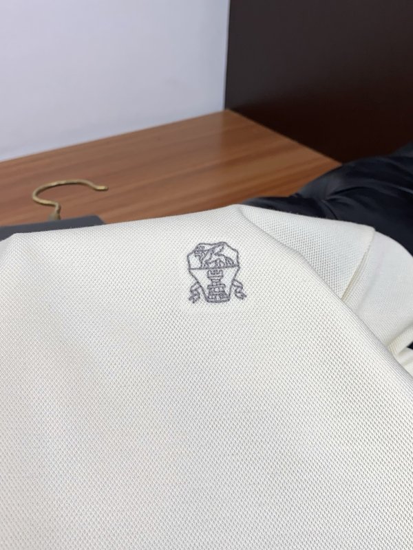 남성 라운드넥 반팔 티셔츠 001-230957