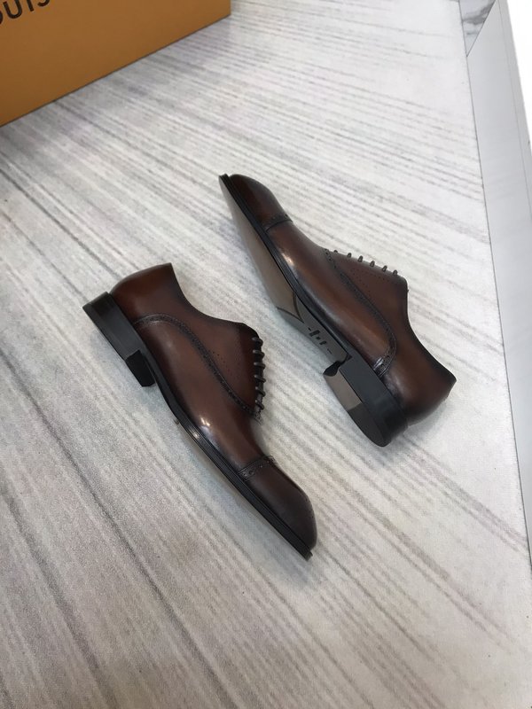 루이비통 남성 패션 캐주얼 가죽 신발 001-231236