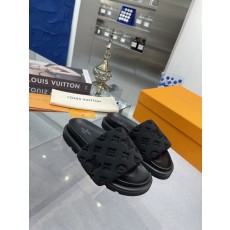 루이비통 엠보싱 두꺼운 바닥 커플 슬리퍼 001-231237