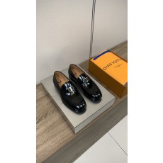 루이비통 남성 비즈니스 캐주얼 가죽 구두 001-231374