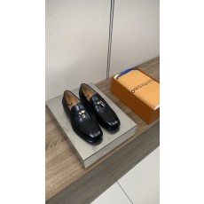루이비통 남성 비즈니스 캐주얼 가죽 구두 001-231379
