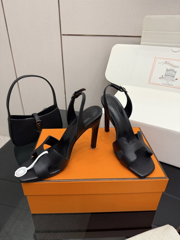 에르메스 클래식 H 버클 하이힐 샌들 001-231458