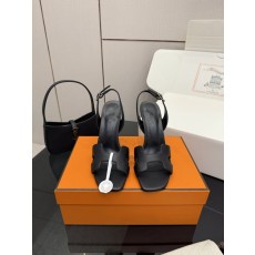 에르메스 클래식 H 버클 하이힐 샌들 001-231458