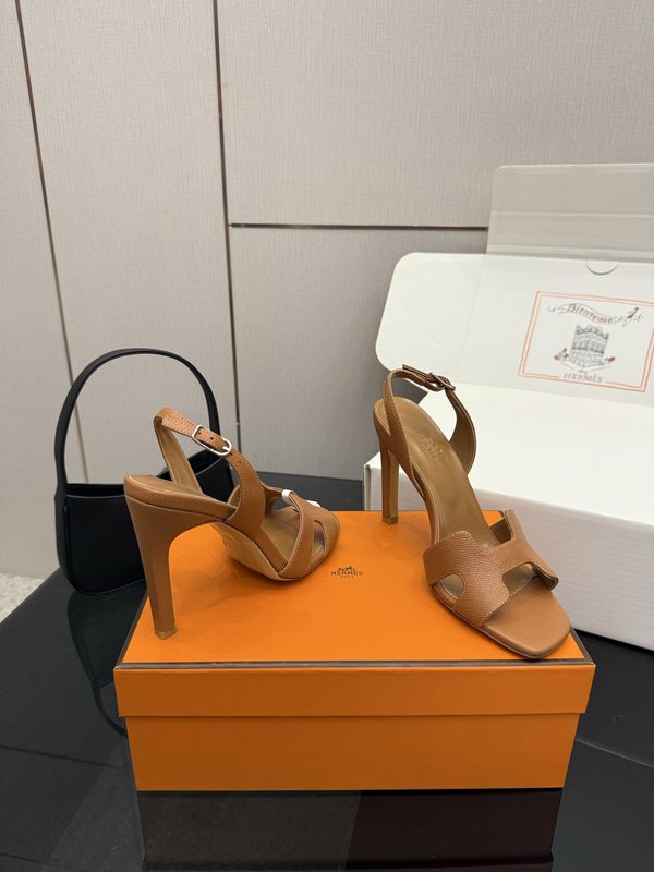 에르메스 클래식 H 버클 하이힐 샌들 001-231460