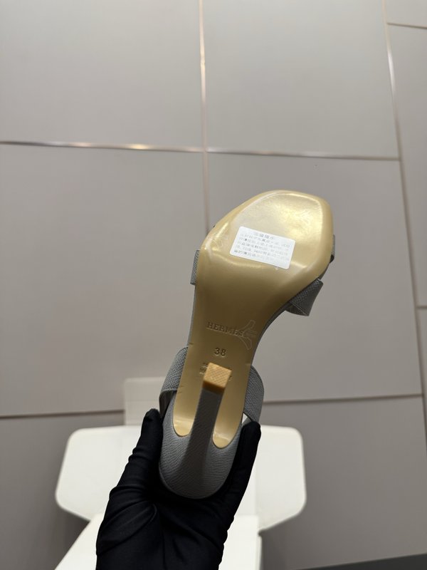 에르메스 클래식 H 버클 하이힐 샌들 001-231466