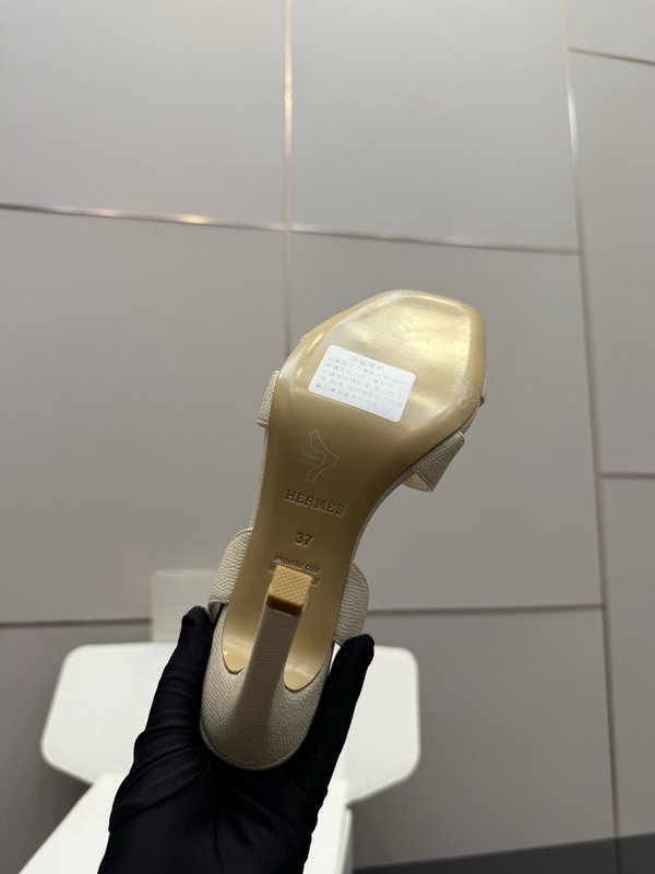 에르메스 클래식 H 버클 하이힐 샌들 001-231478