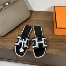 에르메스 H 슬리퍼 오란 샌들 시리즈 001-231528