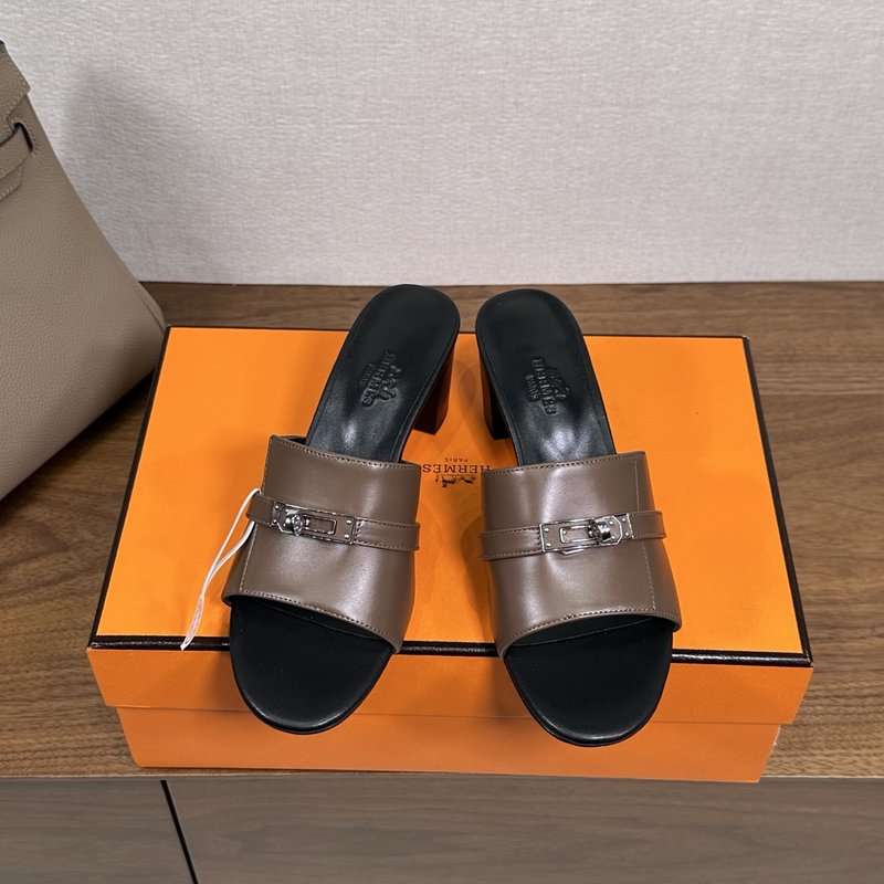 에르메스 지지 레더 샌들 001-231578