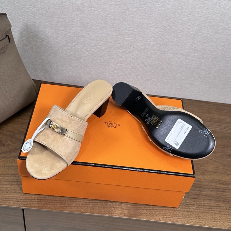에르메스 지지 레더 샌들 001-231580
