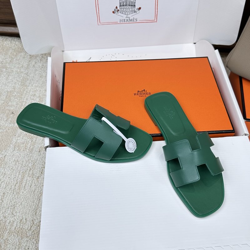 에르메스 H 슬리퍼 오란 샌들 시리즈 001-231636