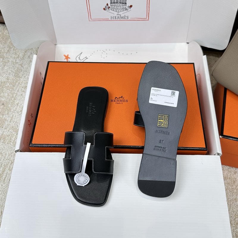 에르메스 H 슬리퍼 오란 샌들 시리즈 벨벳 소재 001-231647