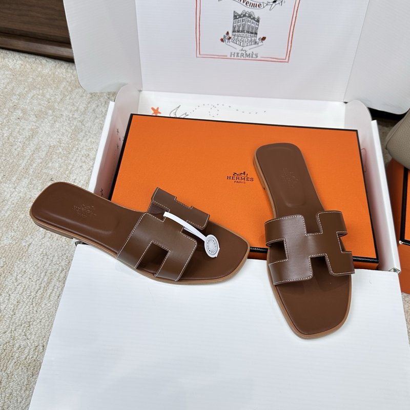 에르메스 H 슬리퍼 오란 샌들 시리즈 벨벳 소재 001-231667