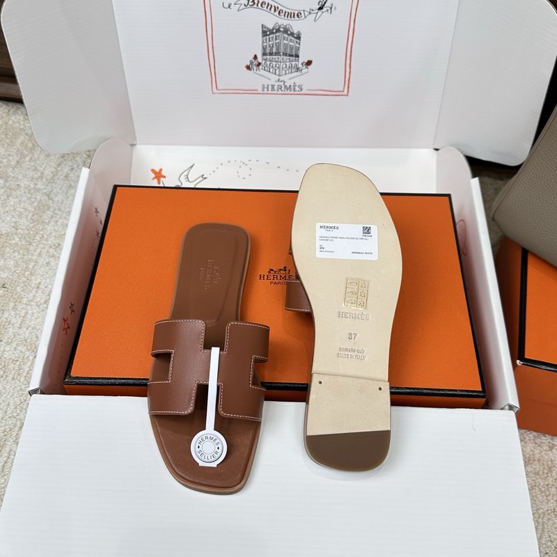 에르메스 H 슬리퍼 오란 샌들 시리즈 001-231668