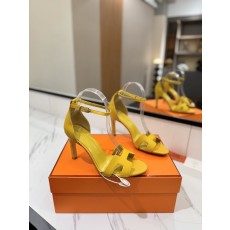 에르메스 클래식 팜 프린트 소가죽 여성 샌들 001-231685