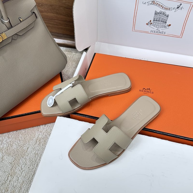 에르메스 H 슬리퍼 오란 샌들 시리즈 벨벳 소재 001-231695