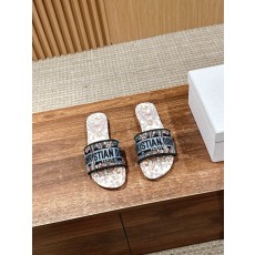 디올 봄여름 신상 자수 가죽 슬리퍼 001-231868