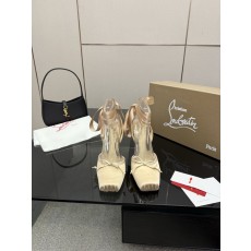 스퀘어 토 스트랩 크리스탈 레드솔 힐 001-231909