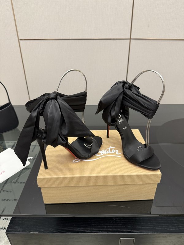 크리스찬 루부탱 레드솔 실크 하이힐 샌들 001-232082