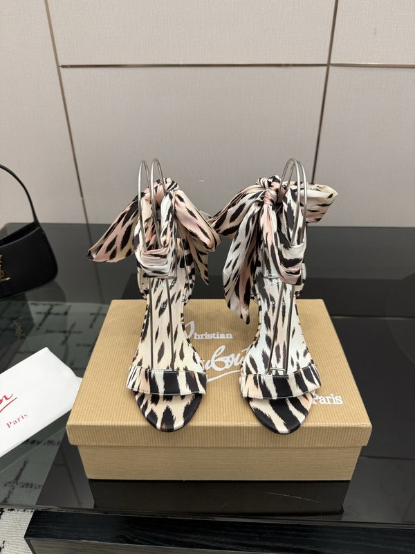 크리스찬 루부탱 레드솔 실크 하이힐 샌들 001-232085
