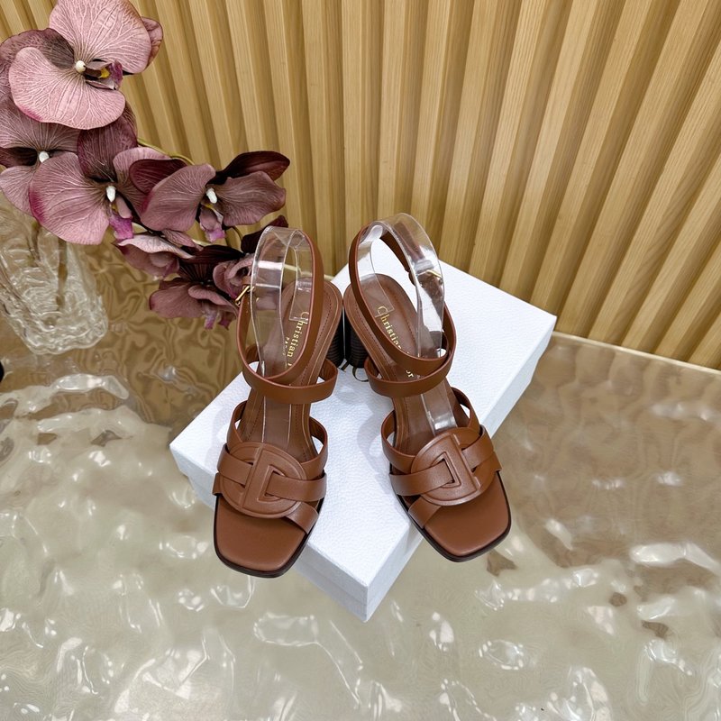 디올 알파벳 굽 두꺼운 샌들 001-232104