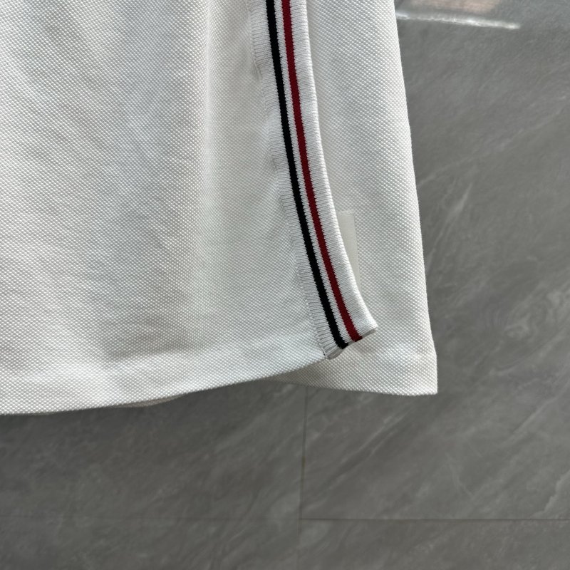 톰브라운 컬러 스트라이프 A 라인 미니스커트 001-232144